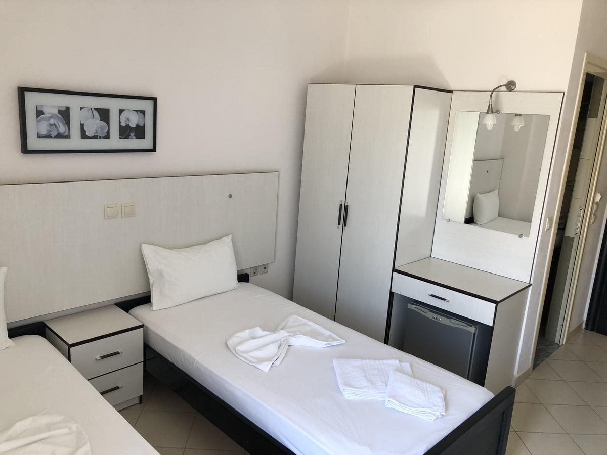 Rondos Hotel Himarë Exteriér fotografie